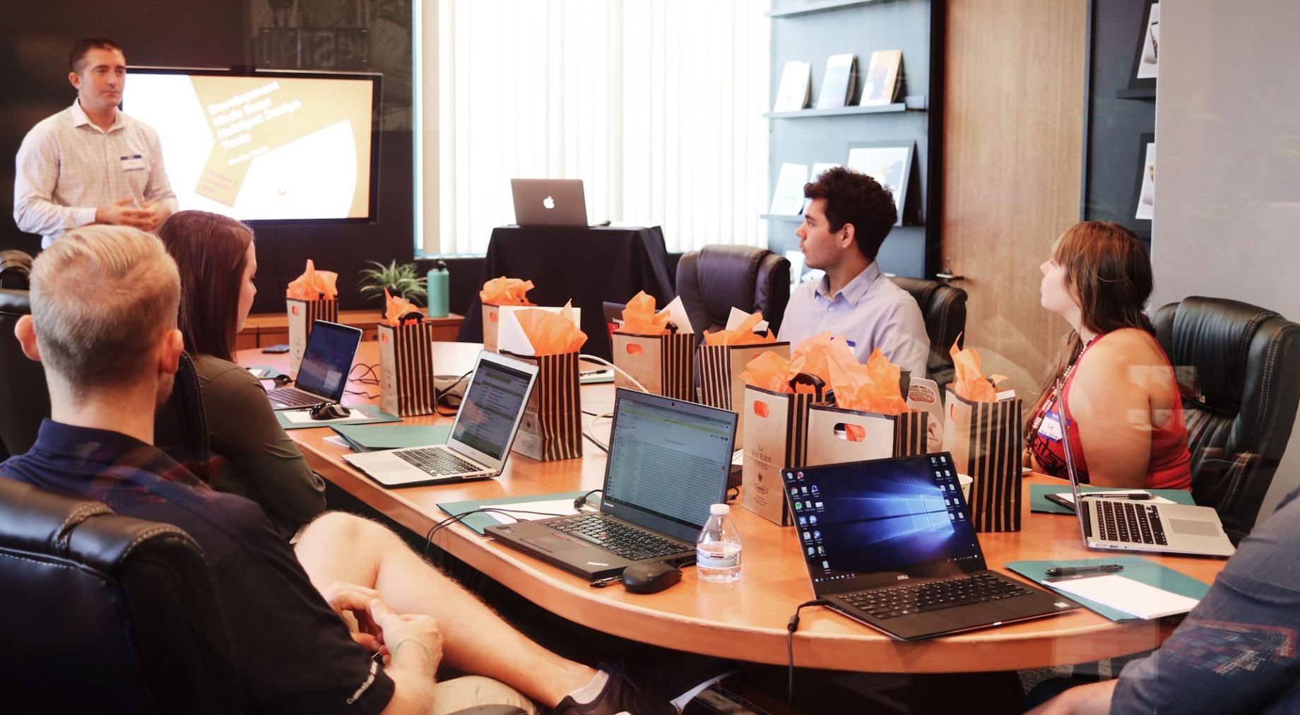 Skalierbare IT-Lösungen für Großunternehmen | Rechenzentrum | Schleswig-Holstein